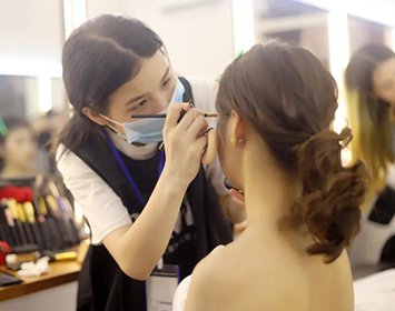 百美汇技能培训