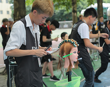 百美汇技能培训