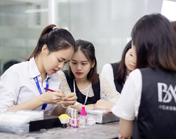 百美汇技能培训