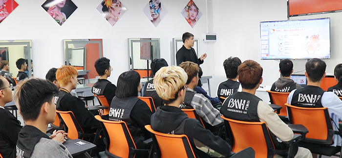 百美汇技能培训