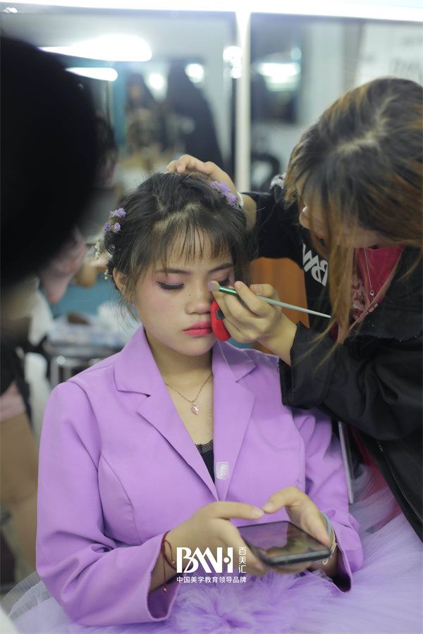 20220617_1061.jpg 3A8A8180.JPG