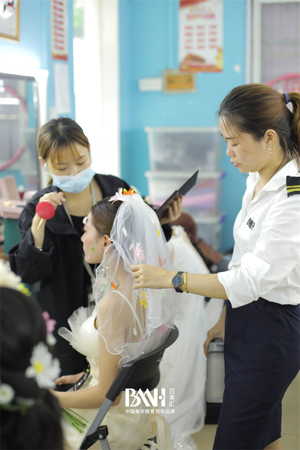 20220617_2837.jpg 3A8A8189.JPG